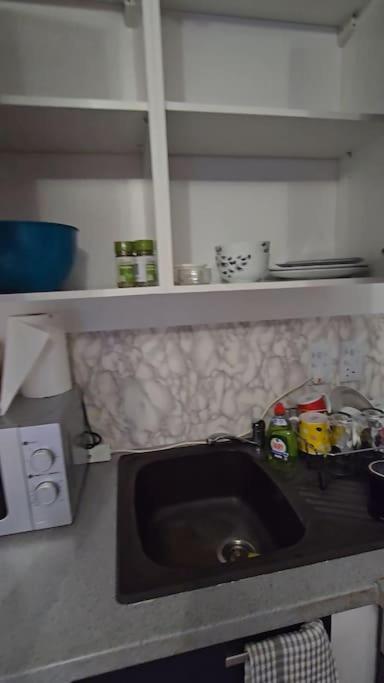 Cozy Flat 1 Bedroom Hucclecote Exterior foto